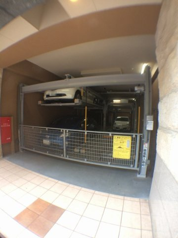 【駐車場】プレサンス三宮花時計前