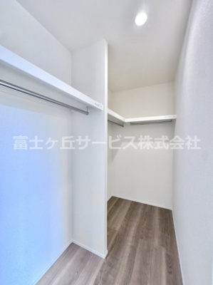 【収納】 | 豊橋市高師町 59-2期 新築一戸建て 1号棟 | ウォークインクローゼットです
