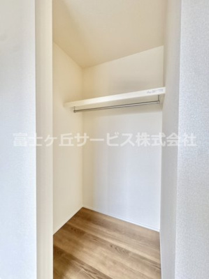 【収納】 | 豊橋市高師町 59-2期 新築一戸建て 1号棟 | ウォークインクローゼットです