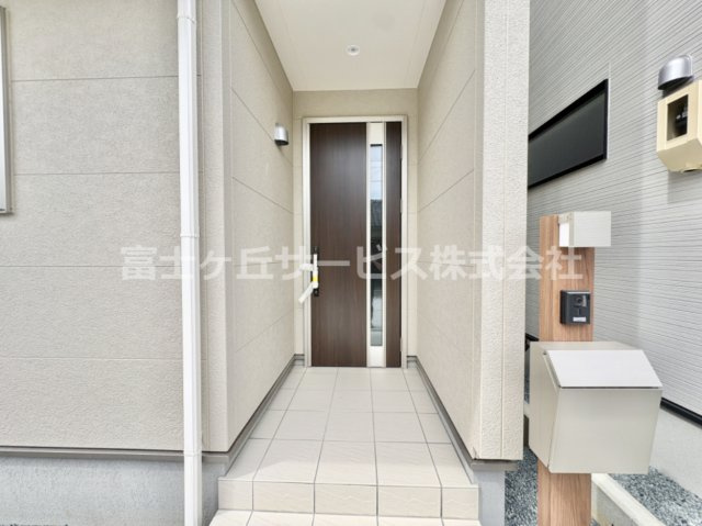 【エントランス】 | 豊橋市高師町 59-2期 新築一戸建て 1号棟 | エントランスです