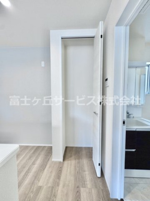 【収納】 | 豊橋市高師町 59-2期 新築一戸建て 1号棟 | 小物を収納するのに便利です