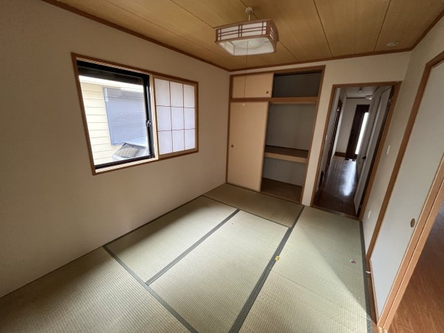 明石市大久保町西島　戸建の和室