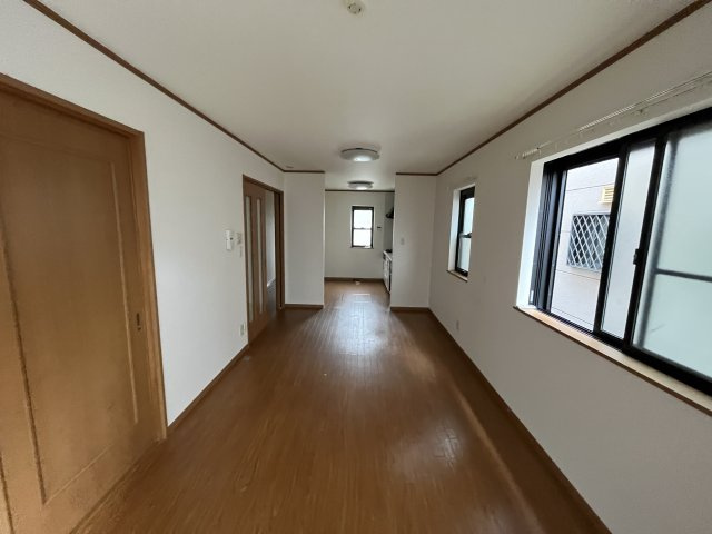 明石市大久保町西島　戸建の居間・リビング