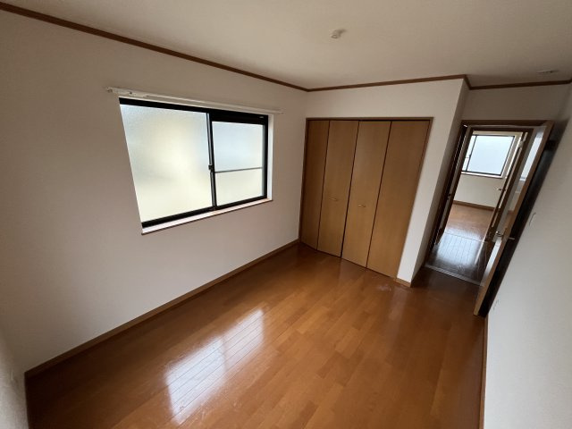 明石市大久保町西島　戸建の寝室