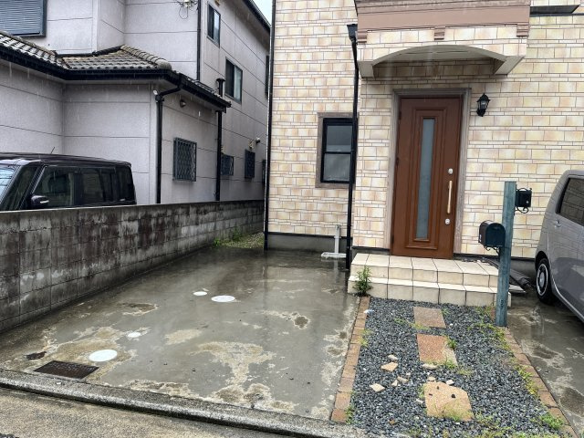 明石市大久保町西島　戸建の駐車場