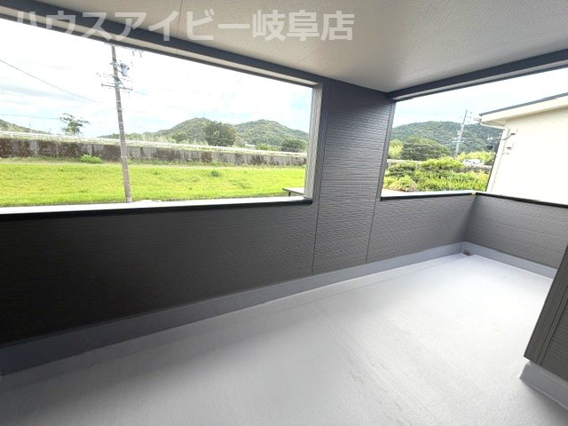 【バルコニー】の画像