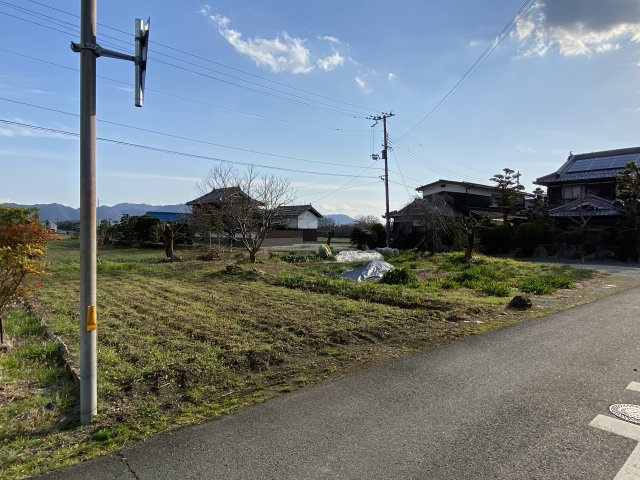 丹波市氷上町市辺の売地