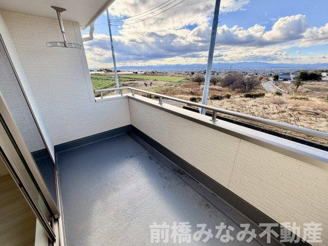 【新築】前橋市富士見町時沢第4　２号棟(全４棟)　クリエートの家　新築建売分譲のバルコニー|バルコニーからの眺めを楽しみながら食事をしませんか