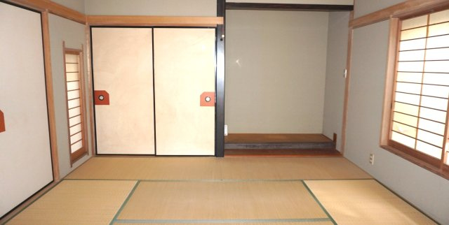 茂原市緑ヶ丘1　中古戸建の和室|4LDK 緑ヶ丘分譲地内 南西角地公道路 スーパーせんどう徒歩約11分 都市ガス上下水 駐車1台