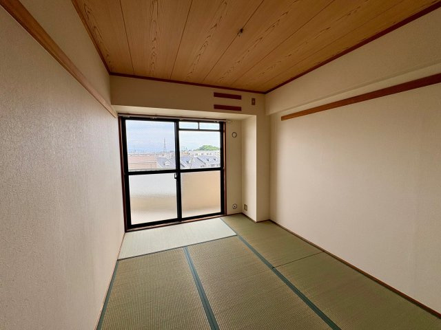 グレイセスあいの和室