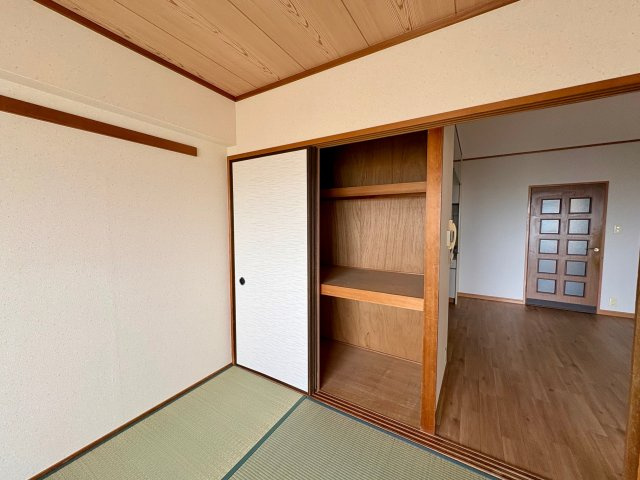 グレイセスあいの和室