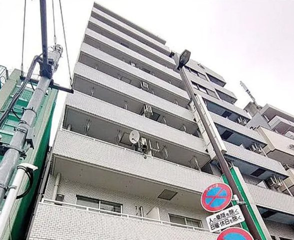 ＳＴビル鶯谷の外観