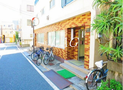 【エントランス】 | 文化ビル | エントランスです。