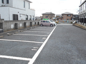 【駐車場】