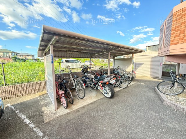 グレースメゾンのその他共用部分|駐輪場に自転車も停められます♪