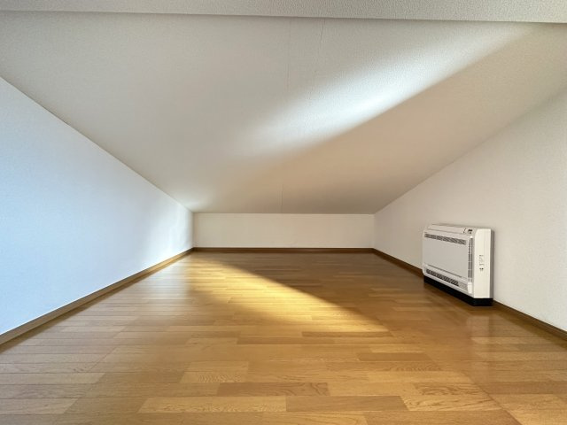 シーズの洋室