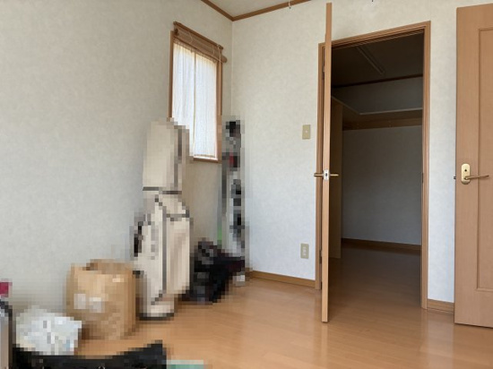 北見市北上７３７番地５１　中古売家の洋室