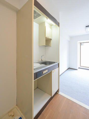 日野市旭が丘２丁目の賃貸マンションのキッチン