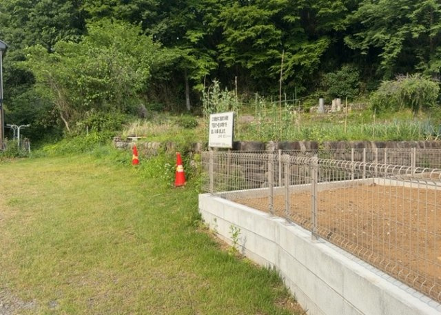 【外観】 | 物件の詳細については、現地を見てわかること以外に、役所や法務局などで調べないとわからないことがあります。そのため、現地に行く場合は、もしこの物件を買ったらどのような生活ができるかをイメージしましょう。