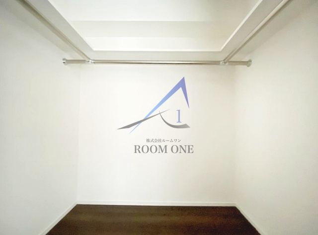 ＳＨＯＫＥＮ　Ｒｅｓｉｄｅｎｃｅ早稲田の収納|ウォークインクローゼットです。
