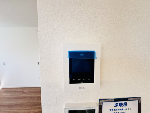 松戸市二ツ木新築戸建【幸谷小学校：4分】のセキュリティ|来客時も安心のTVモニター付きインターフォン
