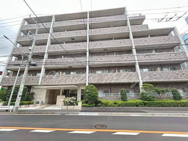 SOLARE横浜の外観
