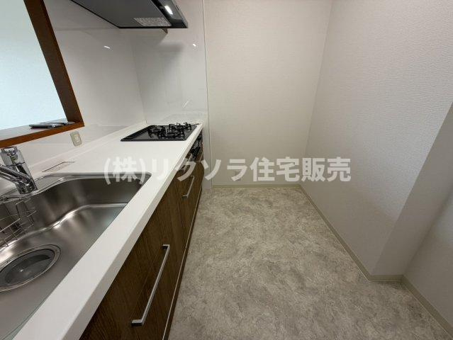 交野中央グリーンマンションのキッチン|LDK14.3帖
■物件内覧・資金計画相談・住宅ローン相談、リフォーム相談、お問合せ受付中■
※当日・翌日のご内覧、ご相談はお電話でのお問合せがスムーズです！