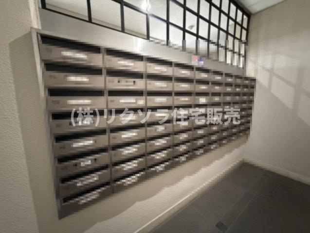 交野中央グリーンマンションの設備|集合ポスト
■物件内覧・資金計画相談・住宅ローン相談、リフォーム相談、お問合せ受付中■
※当日・翌日のご内覧、ご相談はお電話でのお問合せがスムーズです！