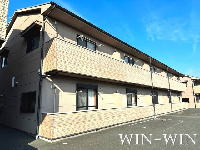 ブロードタウン神野 C
