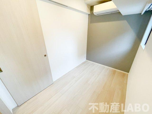 ザ・パークハビオ谷町六丁目クロスの洋室