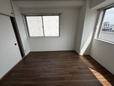 【洋室】 | ラフォンテーン島崎