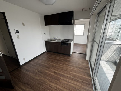 【キッチン】 | ラフォンテーン島崎