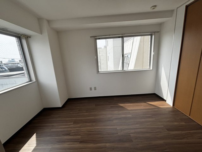 【洋室】 | ラフォンテーン島崎