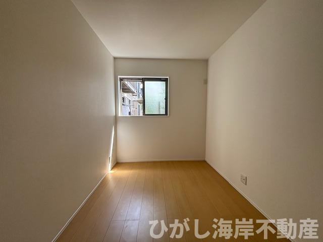 茅ヶ崎市浜之郷　新築戸建　全2棟の寝室|5帖　サービスルーム