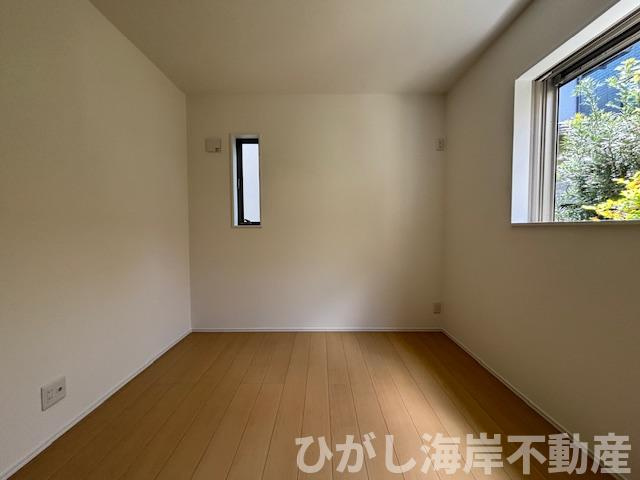 茅ヶ崎市浜之郷　新築戸建　全2棟の子供部屋|5.2帖　サービスルーム