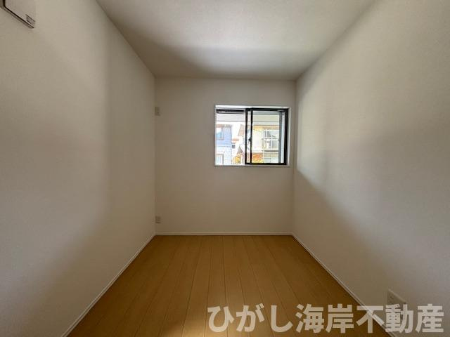 茅ヶ崎市浜之郷　新築戸建　全2棟の内装|5帖　洋室