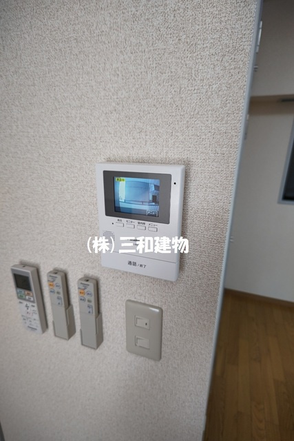 ウエストヒルズ・２１のセキュリティ|同じ間取りの別部屋の参考写真です（設備や素材・色が異なる場合があります）