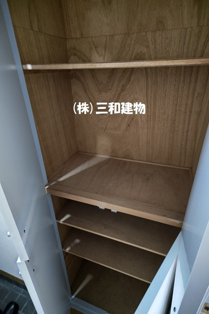 ウエストヒルズ・２１の玄関|同じ間取りの別部屋の参考写真です（設備や素材・色が異なる場合があります）