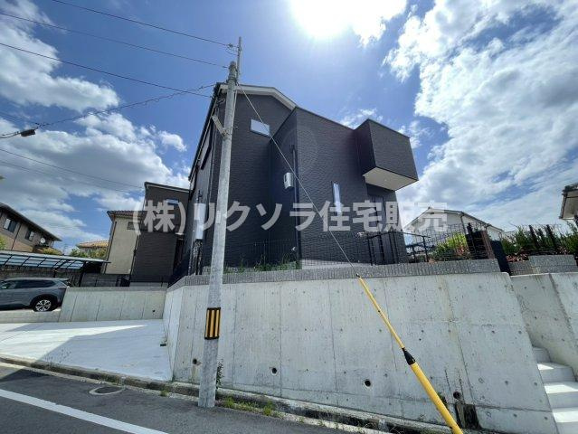 太秦緑が丘　新築一戸建て