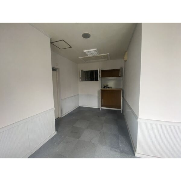 吹上インタービル【　店舗系おすすめ　】