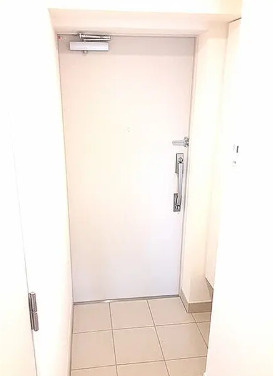 ＣＲＥＳＴＴＡＰＰ東十条の玄関