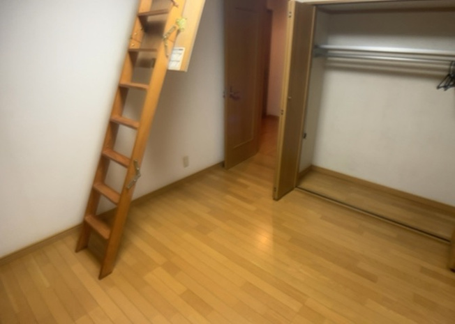【子供部屋】 | 子供が何人でも年齢によっては、受験時にしっかり壁のある個室があった方が良い場合もあります。難しい問題ですが、兄弟の人数や、性別や年齢差によって状況が異なりますので、数年後のこともしっかり考えましょう。