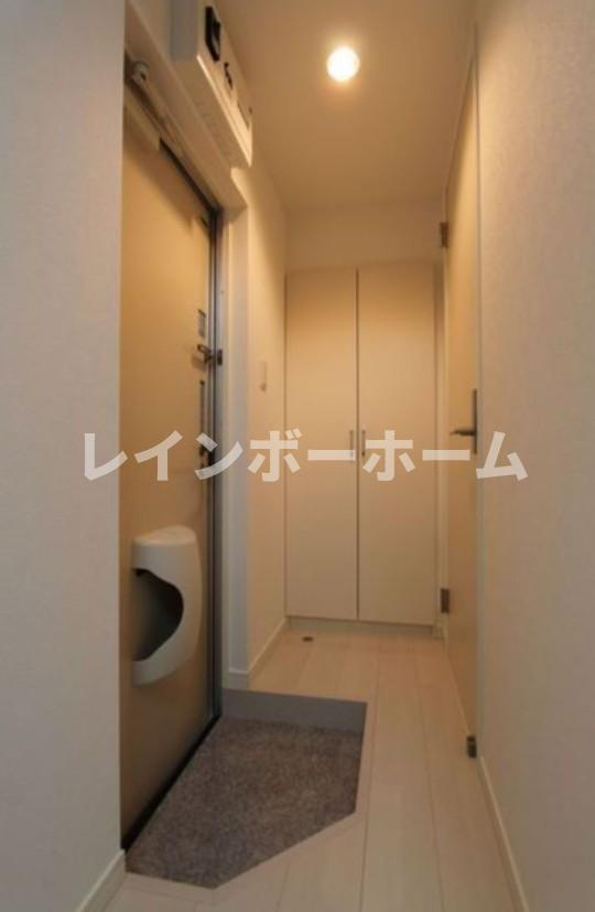 alcasa竹ノ塚の玄関