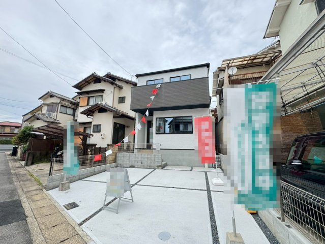 南西向き陽当たり良好４ＬＤＫ◆並列駐車２台可能◆収納充実◆伏見区淀生津町の外観|外観
