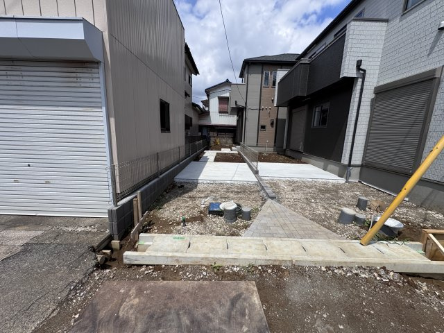 松戸市西馬橋2丁目新築戸建【馬橋北小学校:10分】の駐車場|C号棟駐車スペース