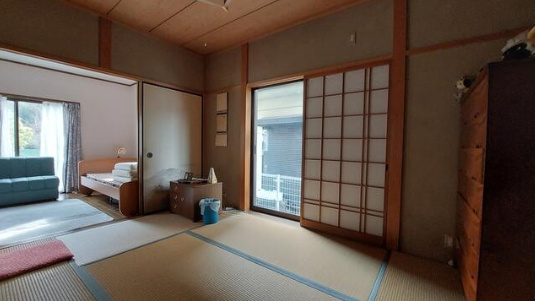 和歌山市下三毛の和室