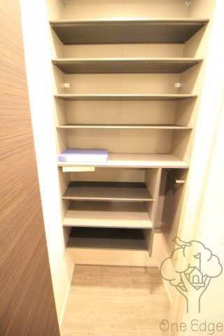 プレミアス梅田の玄関