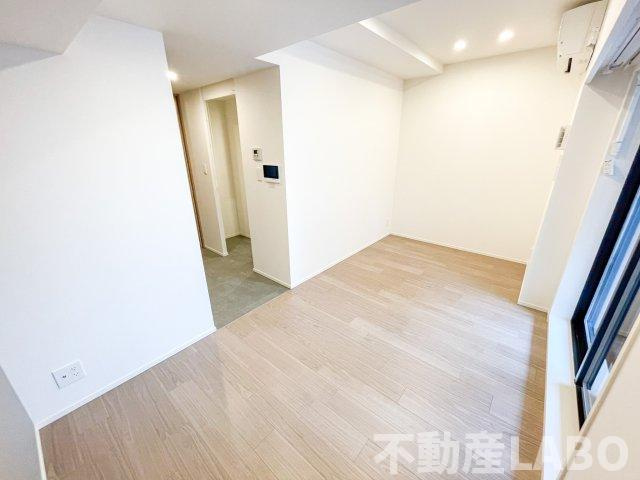 ザ・パークハビオ谷町六丁目クロスの洋室