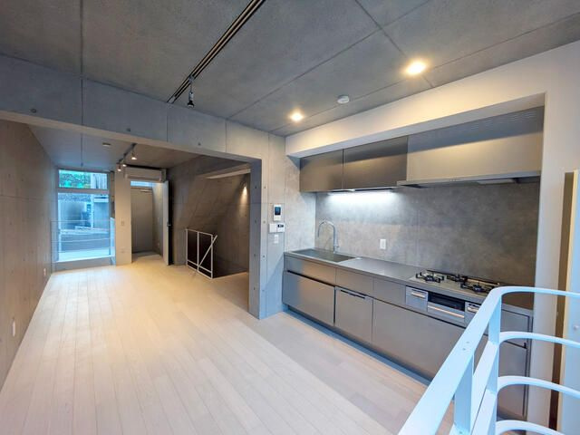 ＡＲＫ　ＨＯＵＳＥ　小石川
