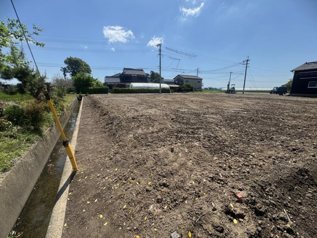 三潴町西牟田　貸地の庭